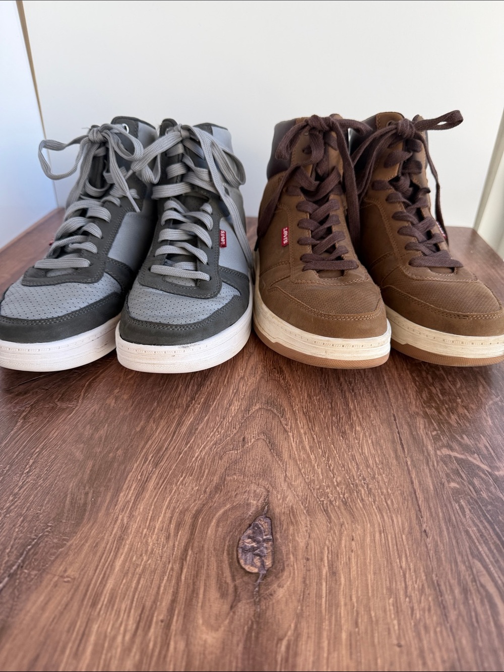 Levi's Men's High-Top Sneakers in Gray and Brown